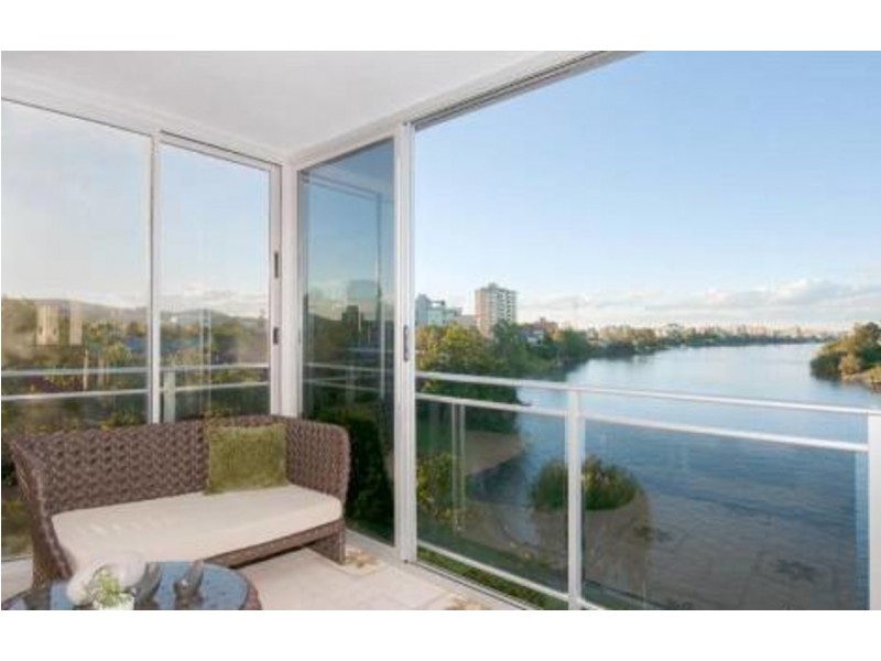 12/2 Sandford Street, St Lucia QLD 4067