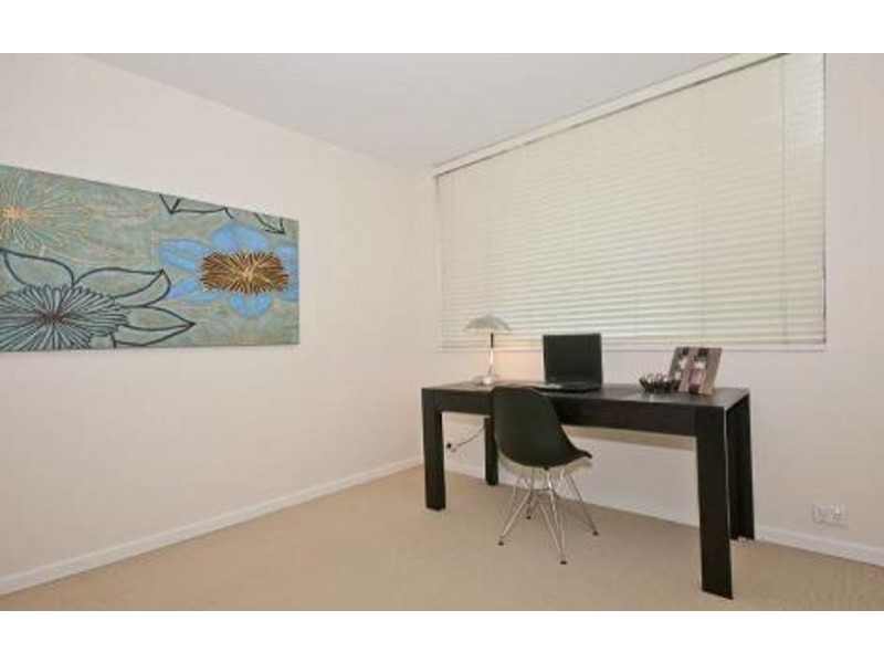 12/2 Sandford Street, St Lucia QLD 4067