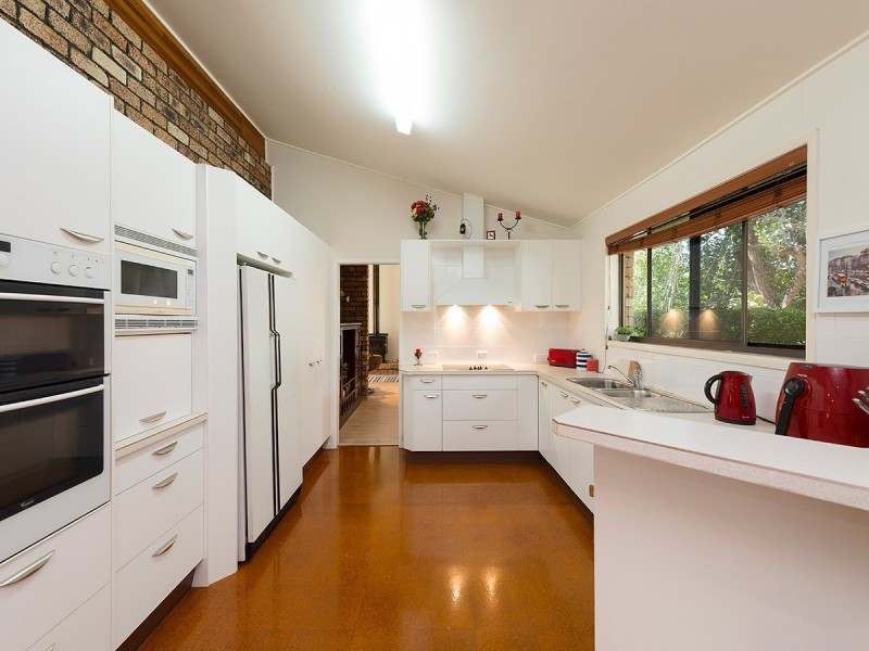 52 Montanus Drive, Bellbowrie QLD 4070