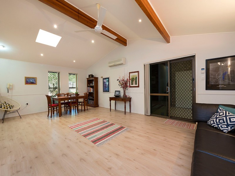 52 Montanus Drive, Bellbowrie QLD 4070