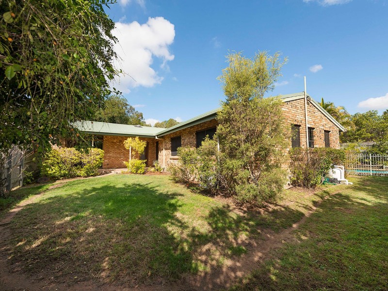 52 Montanus Drive, Bellbowrie QLD 4070