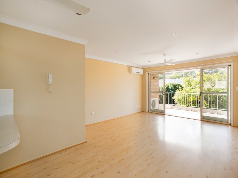 16/2 Brasted Street, Taringa QLD 4068