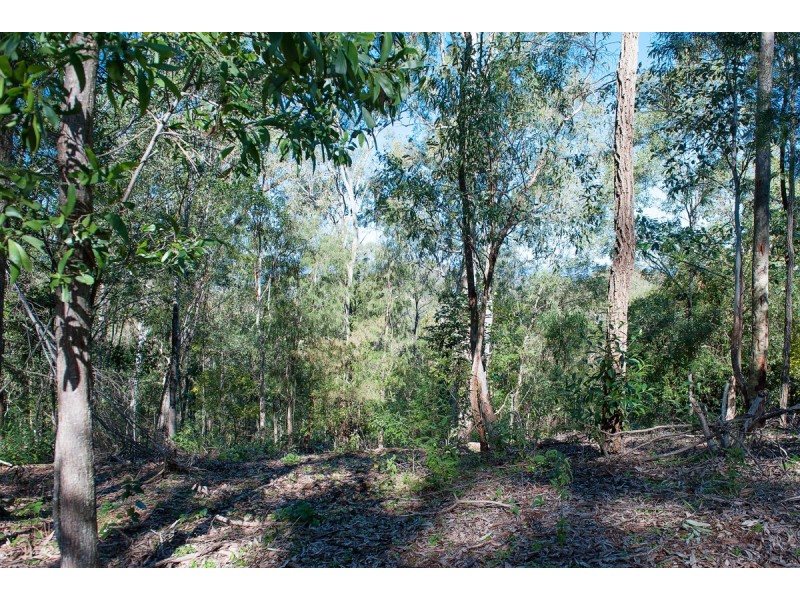 880 Grandview Road, Upper Brookfield QLD 4069