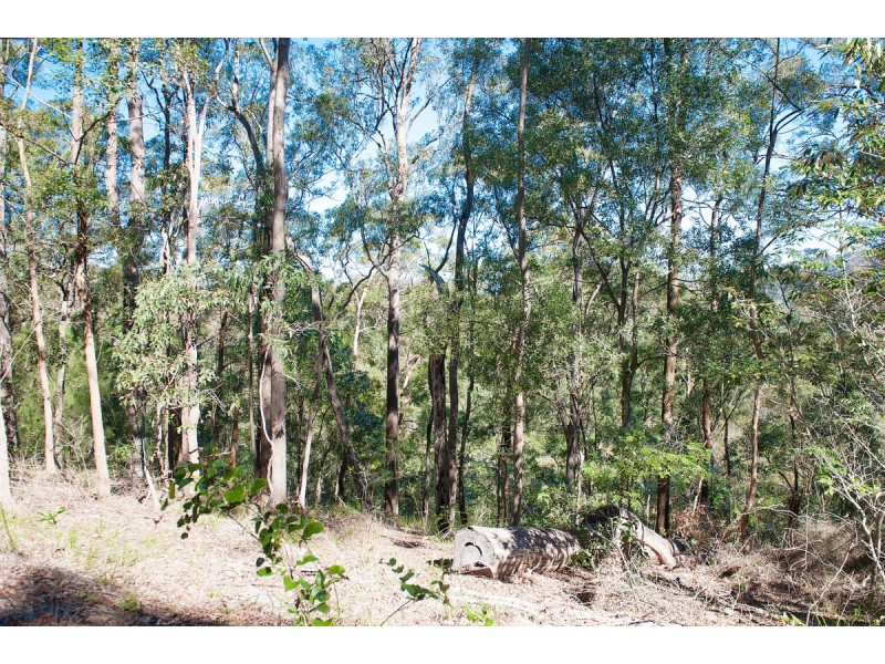 880 Grandview Road, Upper Brookfield QLD 4069