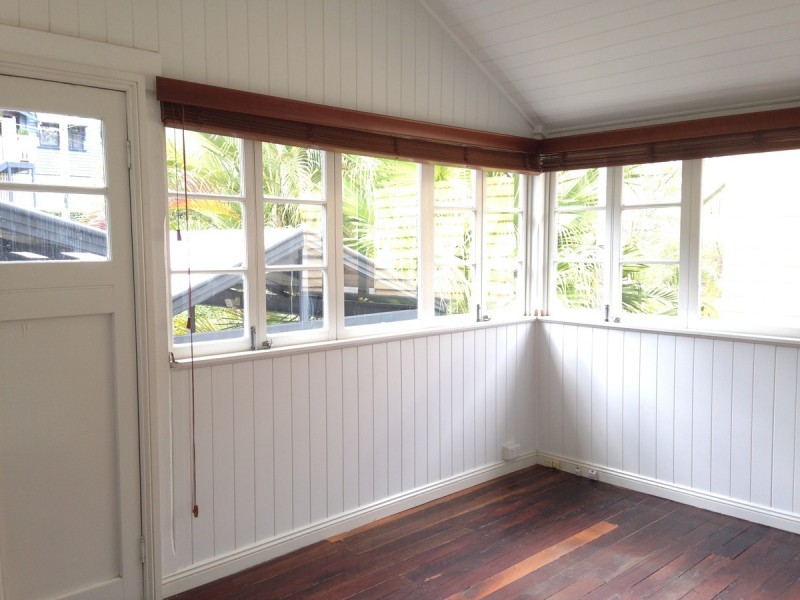 16 Eton Street, Toowong QLD 4066