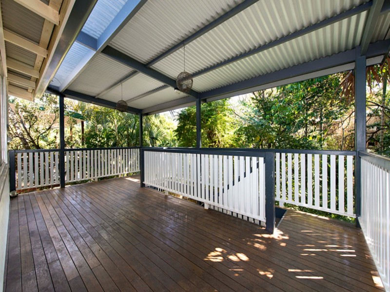 16 Eton Street, Toowong QLD 4066