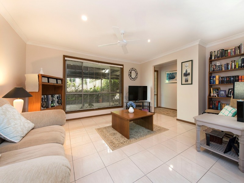 7 Kanooka Street, Bellbowrie QLD 4070