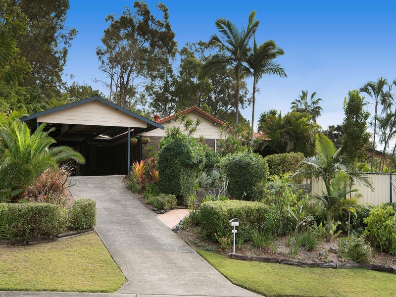 7 Kanooka Street, Bellbowrie QLD 4070