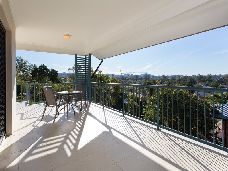 5/194 Carmody Road, St Lucia QLD 4067