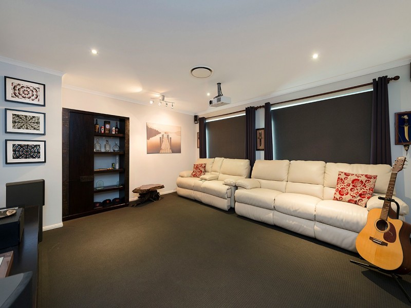 47 Westaway Crescent, Bellbowrie QLD 4070