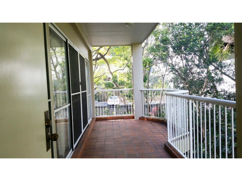 8/86 Musgrave Road, Indooroopilly QLD 4068