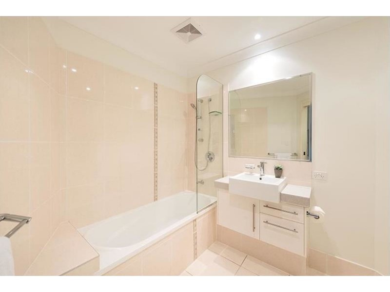 3/15 Adsett Street, Taringa QLD 4068