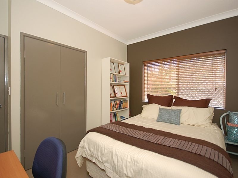 24/15 Whitmore Street, Taringa QLD 4068