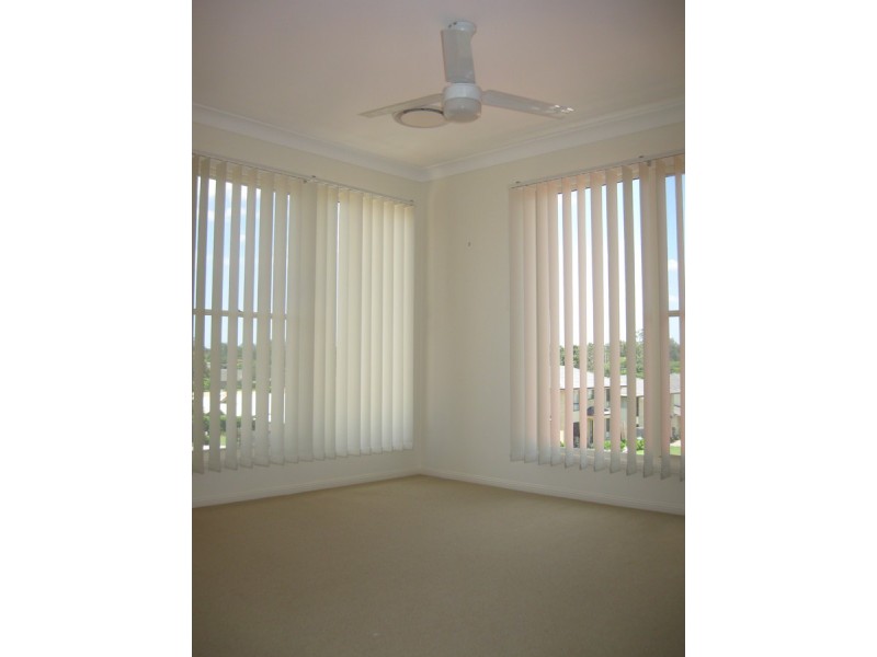 28A Golden Crest Place, Bellbowrie QLD 4070