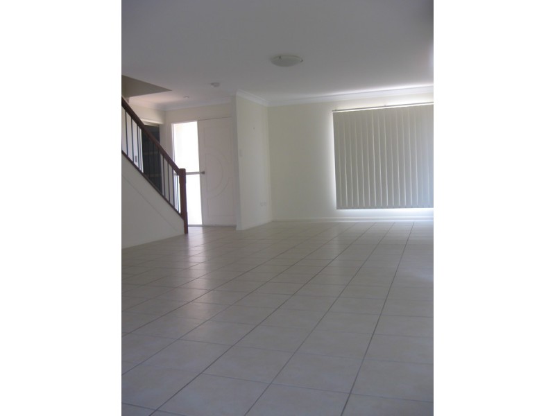 28A Golden Crest Place, Bellbowrie QLD 4070