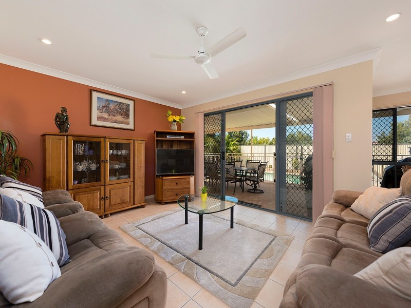 7 Sandlewood Close, Moggill QLD 4070