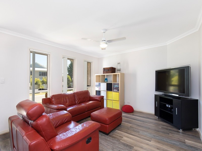 3 Sheridan Close, Moggill QLD 4070