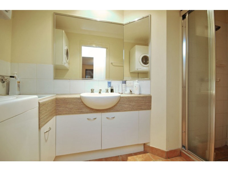 14/27 Campbell Street, Toowong QLD 4066