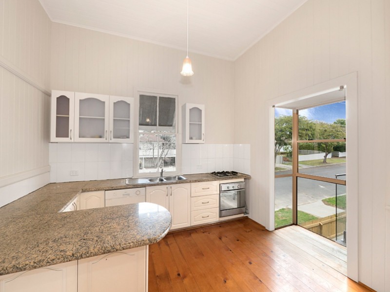 239 Honour Avenue, Chelmer QLD 4068