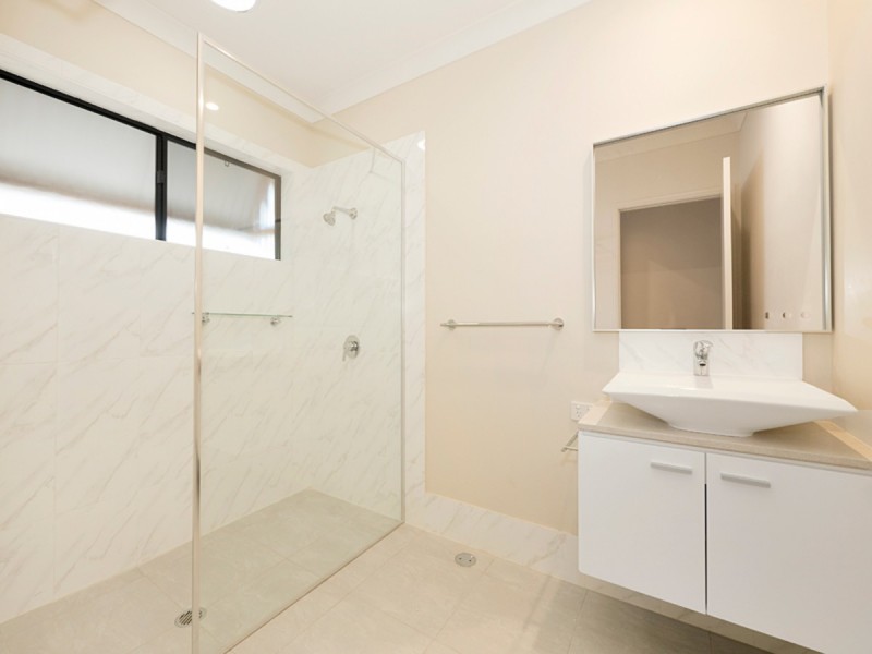 239 Honour Avenue, Chelmer QLD 4068