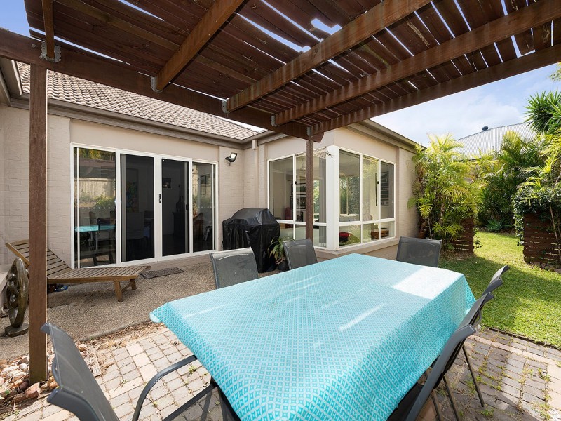 15 Stanaway Place, Bellbowrie QLD 4070