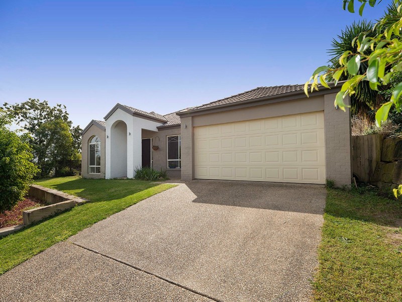 15 Stanaway Place, Bellbowrie QLD 4070