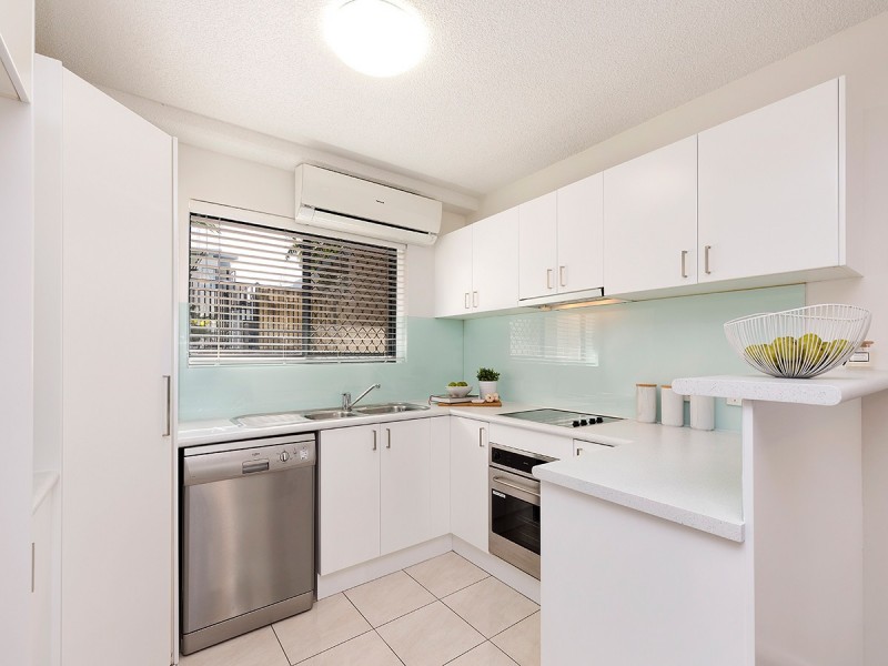 25/7 Landsborough Terrace, Toowong QLD 4066