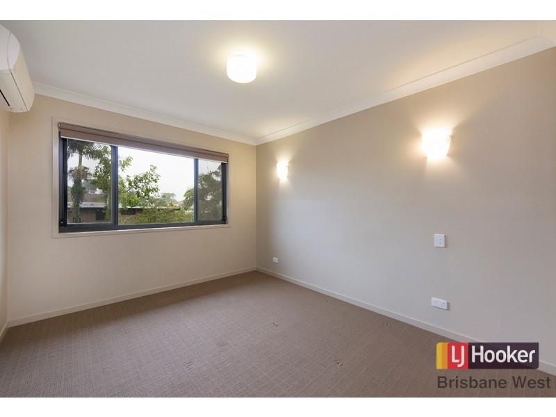 1/16 Brasted Street, Taringa QLD 4068