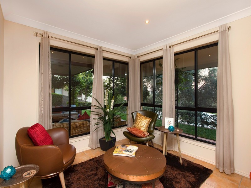 84 Beaufort Crescent, Moggill QLD 4070