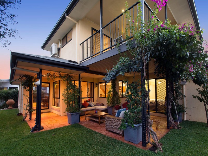 84 Beaufort Crescent, Moggill QLD 4070