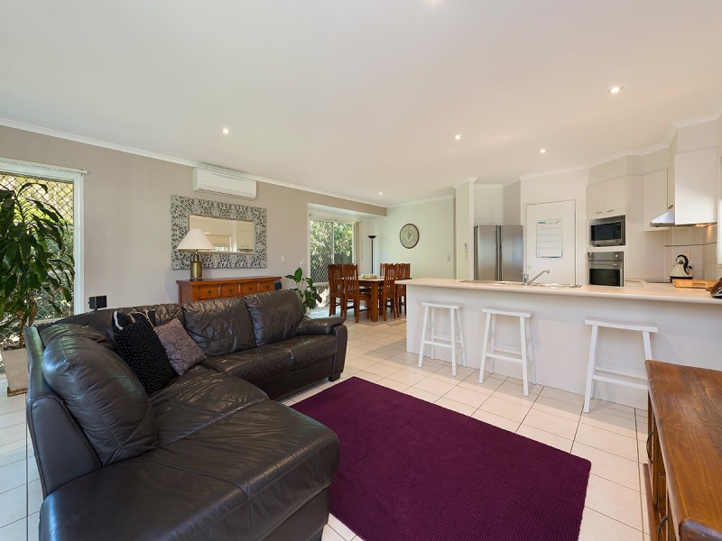 20 Dalewood Place, Moggill QLD 4070