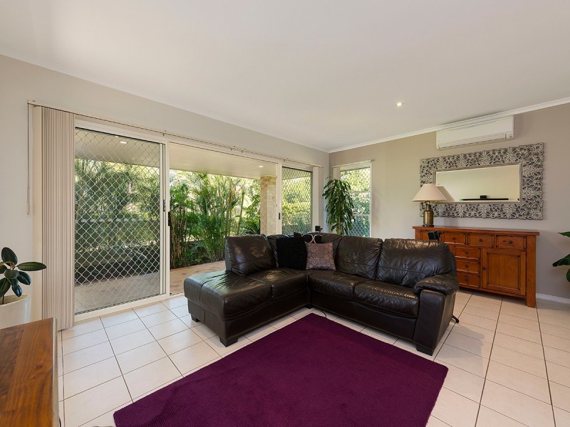 20 Dalewood Place, Moggill QLD 4070