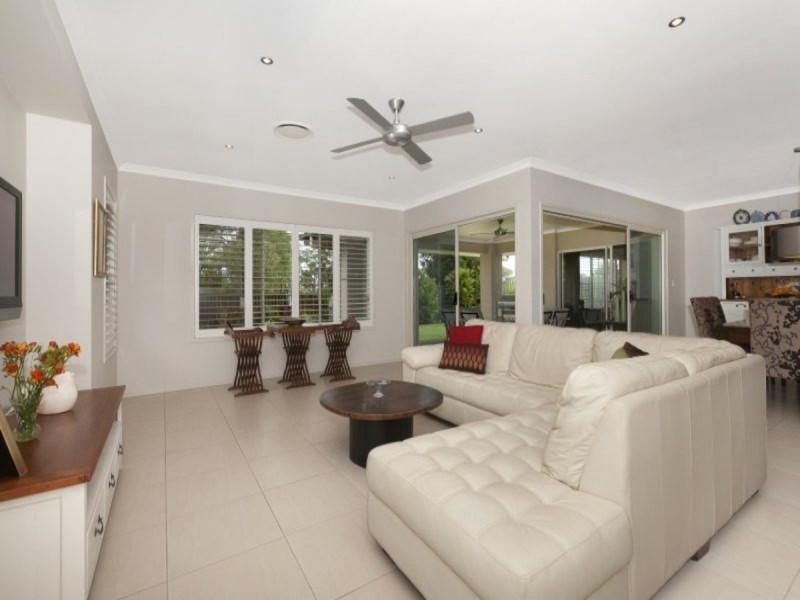 12 Paperbark Circuit, Moggill QLD 4070