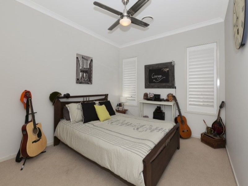 12 Paperbark Circuit, Moggill QLD 4070