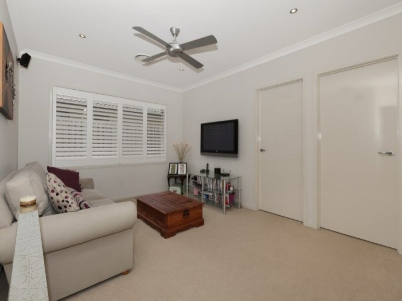 12 Paperbark Circuit, Moggill QLD 4070