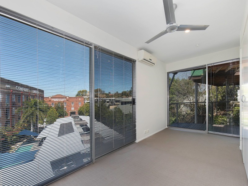 13 Mole Street, Teneriffe QLD 4005