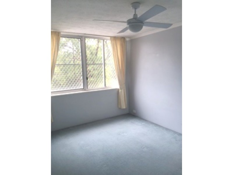 1/122 Macquarie Street, St Lucia QLD 4067