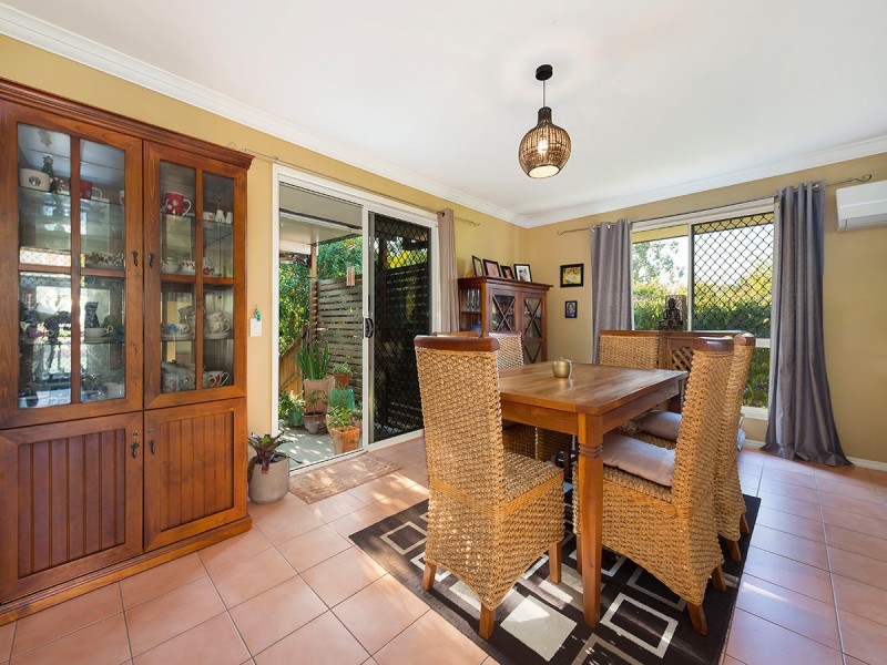 1 Taradale Close, Moggill QLD 4070