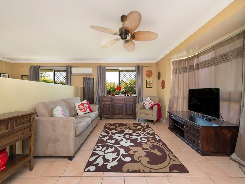 1 Taradale Close, Moggill QLD 4070