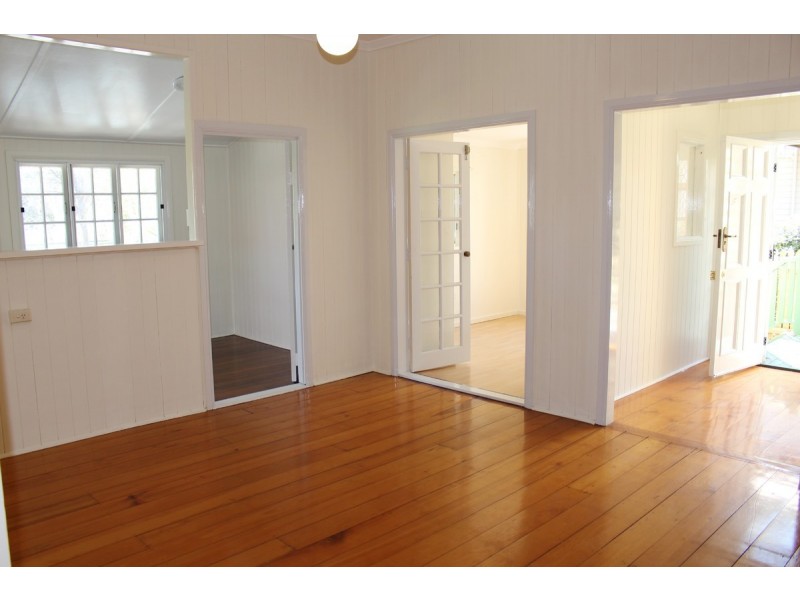 46 Whitmore Street, Taringa QLD 4068