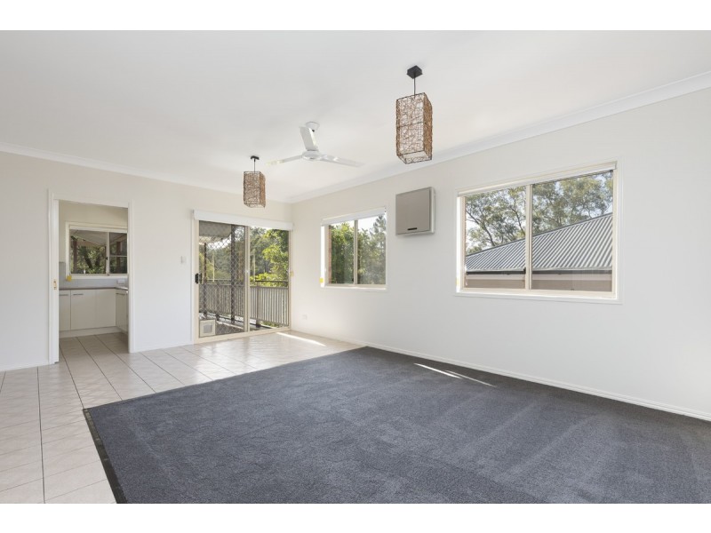 18 Mossman Street, Taringa QLD 4068