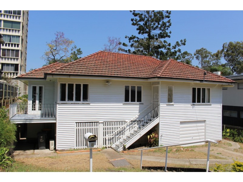 8 Burton Street, Indooroopilly QLD 4068