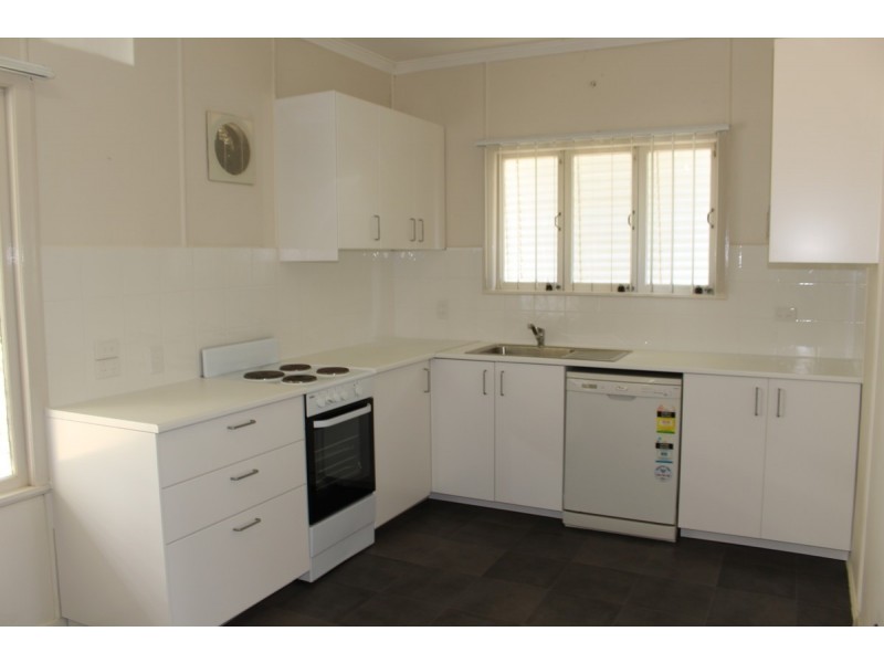 8 Burton Street, Indooroopilly QLD 4068