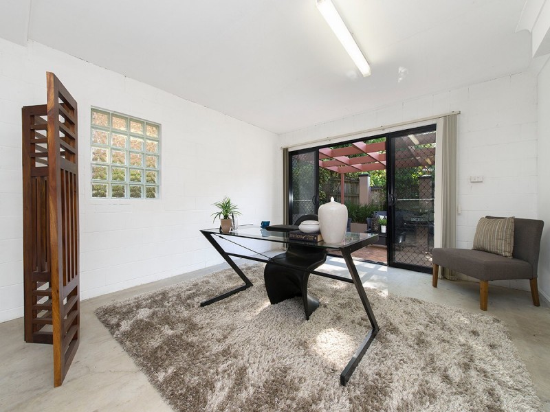 1/29 Holland Street, Toowong QLD 4066