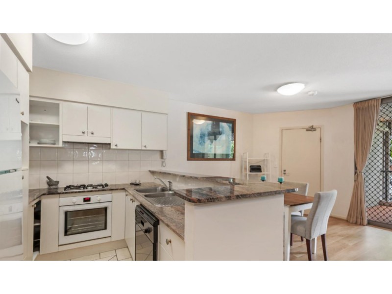 80/5 Chasely Street, Auchenflower QLD 4066