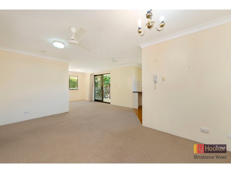 4/24 Mcilwraith Street, Auchenflower QLD 4066