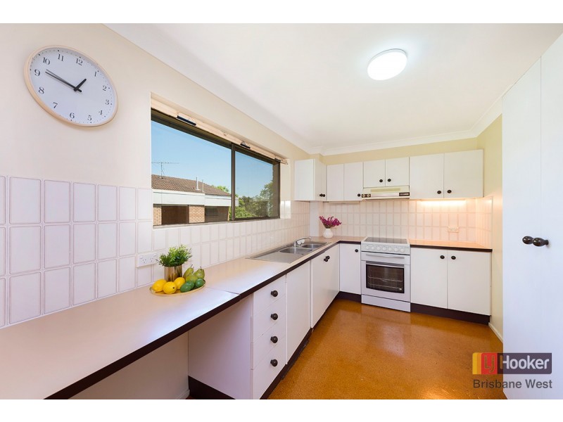 4/24 Mcilwraith Street, Auchenflower QLD 4066