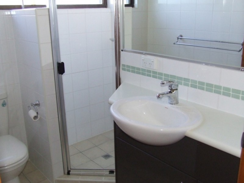 6/202 Carmody Road, St Lucia QLD 4067