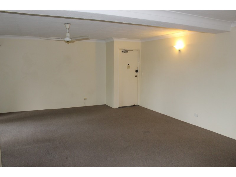 4/117 Clarence Road, Indooroopilly QLD 4068