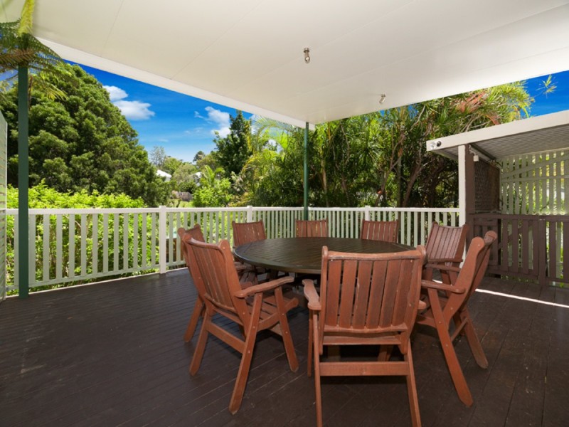 9 Sleath Street, Toowong QLD 4066